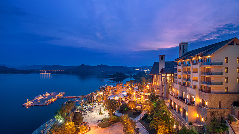 �������ʹ���-׷�󿵽�,����һ������