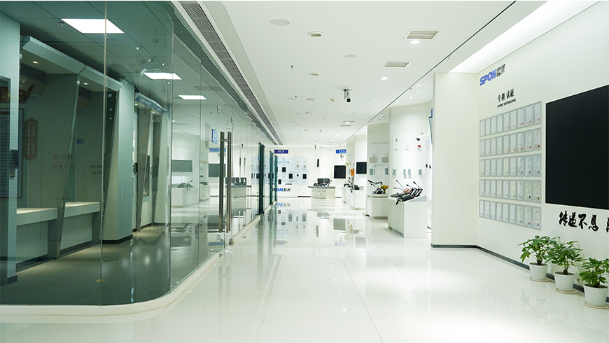 �������ʹ���-׷�󿵽�,����һ������