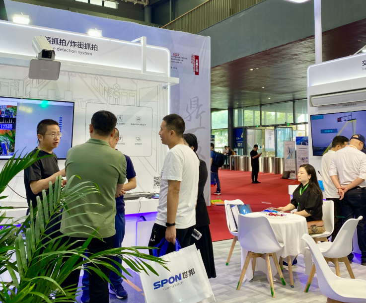 �������ʹ���-׷�󿵽�,����һ������