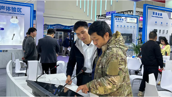 �������ʹ���-׷�󿵽�,����һ������