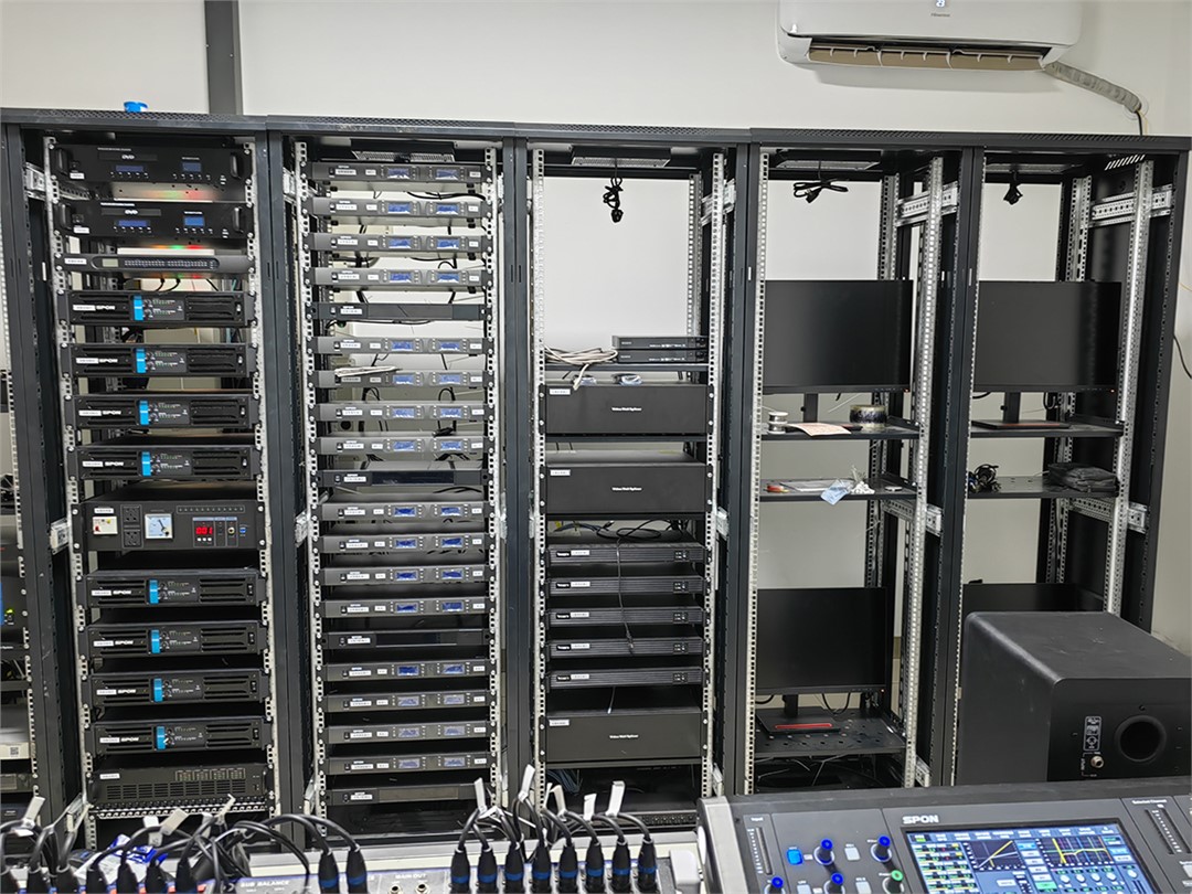 �������ʹ���-׷�󿵽�,����һ������