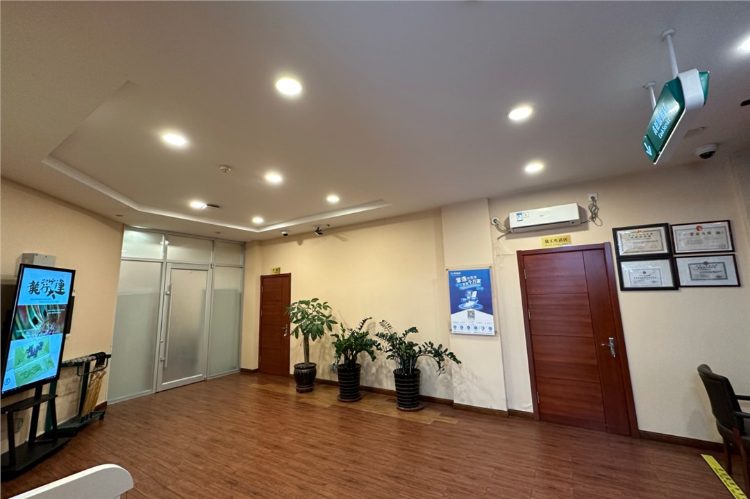 �������ʹ���-׷�󿵽�,����һ������