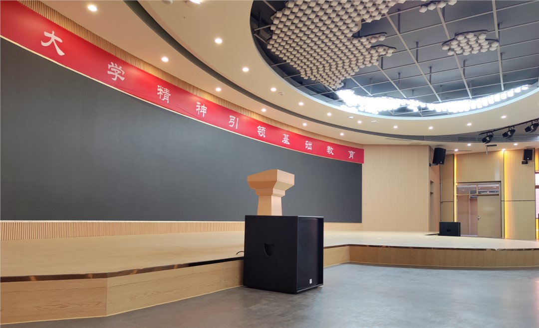 �������ʹ���-׷�󿵽�,����һ������