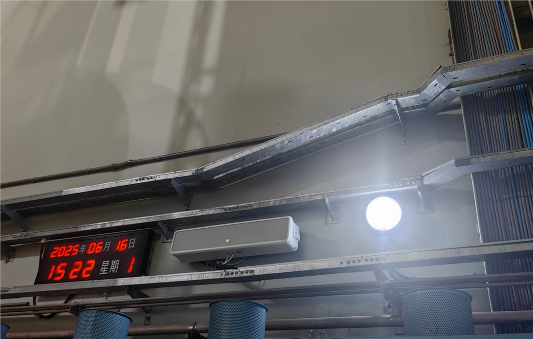 �������ʹ���-׷�󿵽�,����һ������