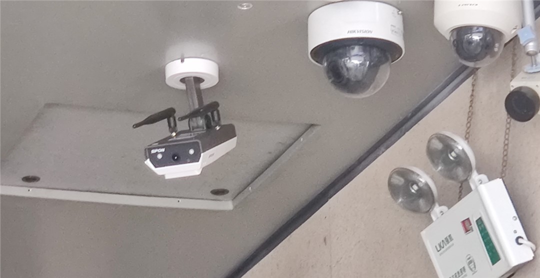 �������ʹ���-׷�󿵽�,����һ������