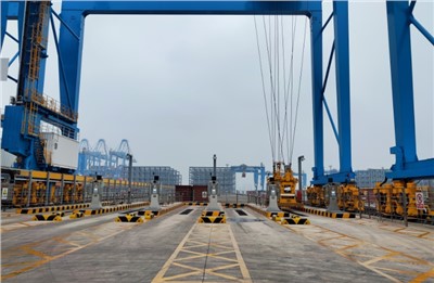 �ڲ��Խ�ϵͳѡ����Ӧ�ã������ͬ�ϰ�����������������������ӪЧ��